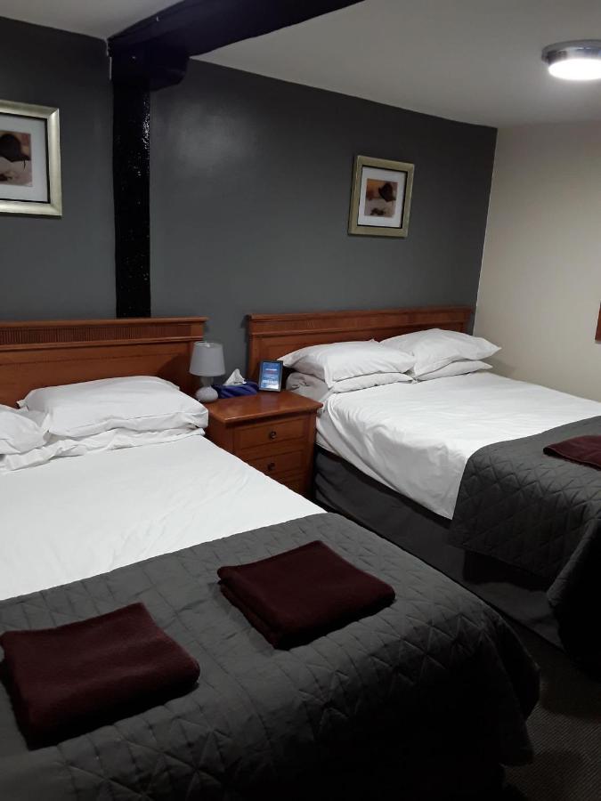 The Coach House At The Bull Inn Milton Keynes Kültér fotó