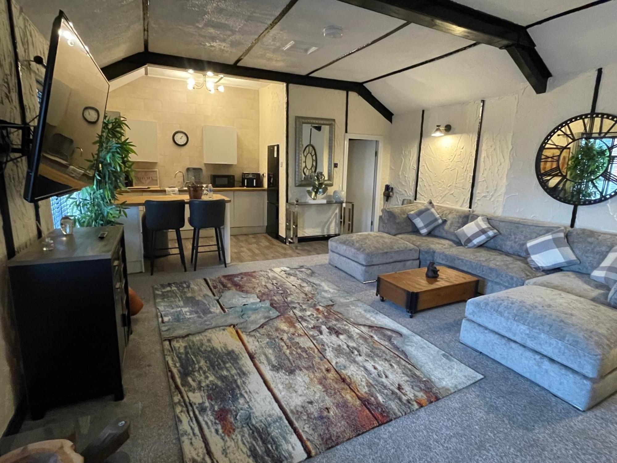 The Coach House At The Bull Inn Milton Keynes Kültér fotó
